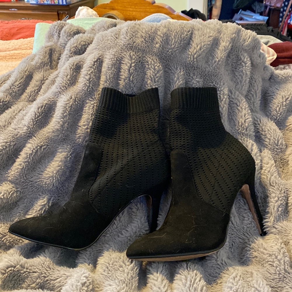 Worn once , black booties, heels perfect